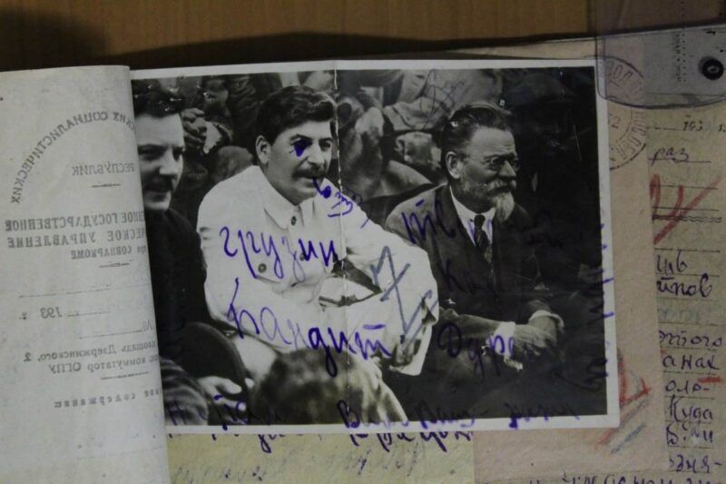 5 историй об оскорблении "вождя народов" из следственных дел 1930-х годов: Сталин — стелька, козел, халюган