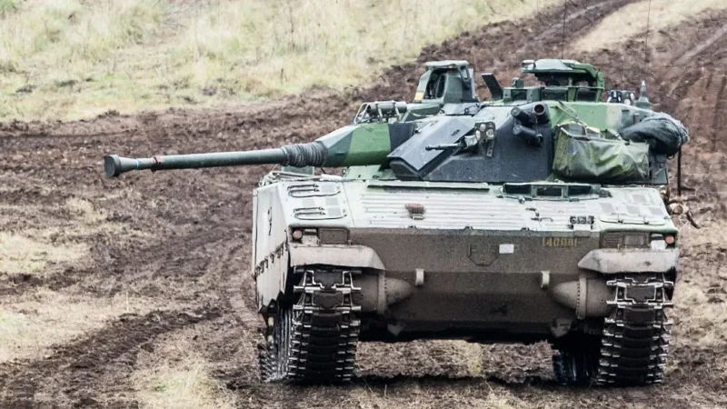 БМП CV90
