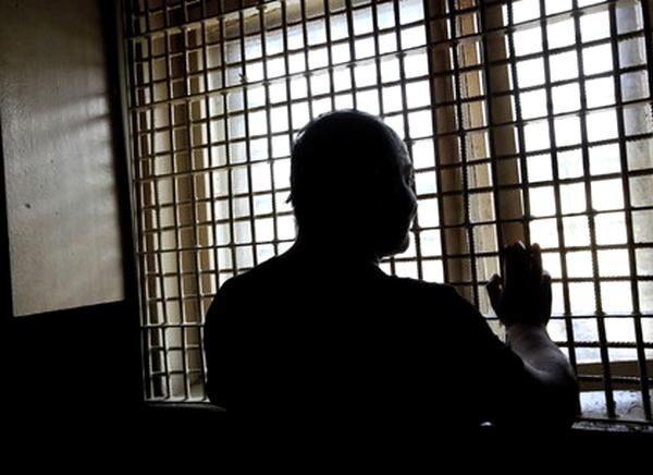 Злостное неповиновение требованиям администрации учреждения выполнения наказаний