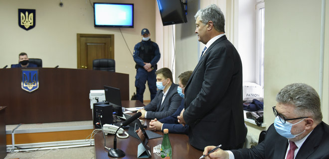 У Зеленського мріють про картинку з Порошенком у кайданках. Але судді вже бояться приймати подібні рішення?