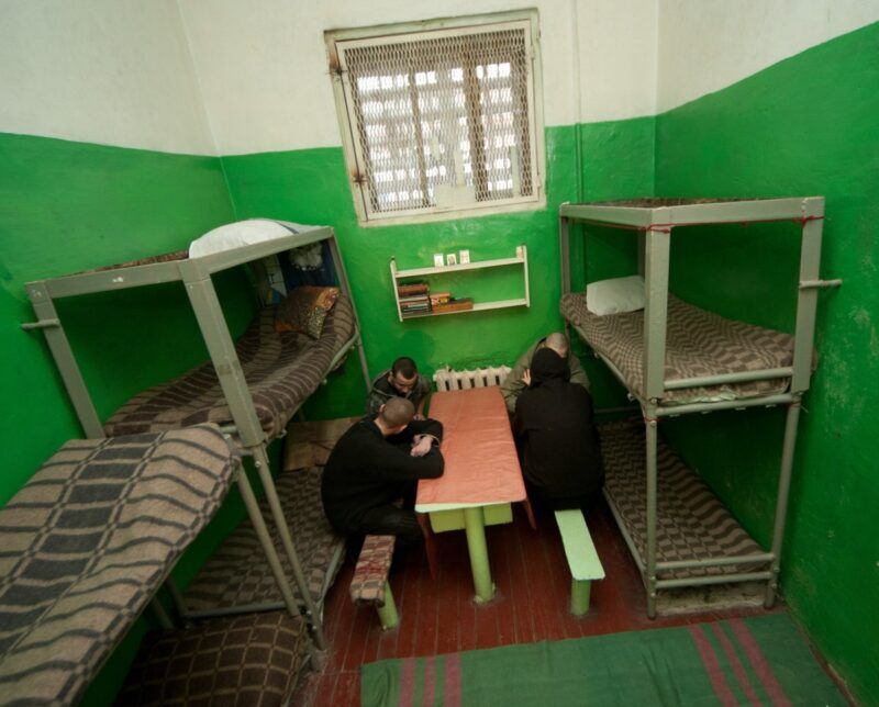 Чем грозит заключенным украинских тюрем эпидемия коронавируса