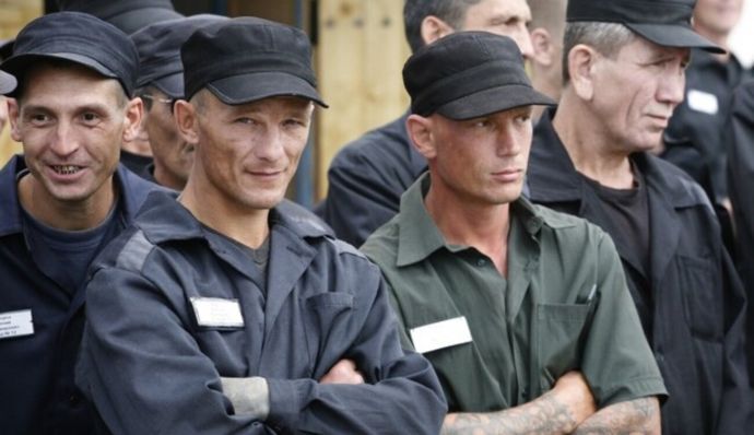 Что общего у талибов, жестоких банд Сальвадора и российских военных